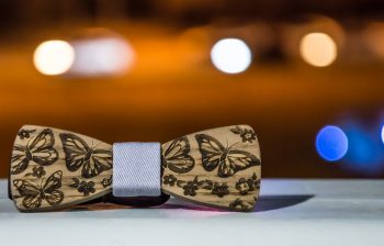 Nœud papillon en bois : décryptage d’une tendance
