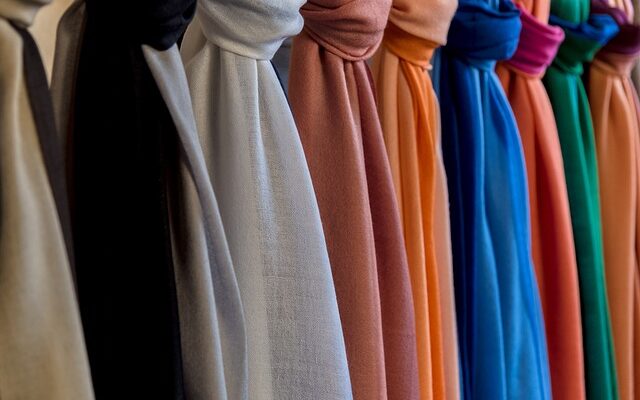 Trouver le foulard femme idéal : les astuces pour faire le bon choix